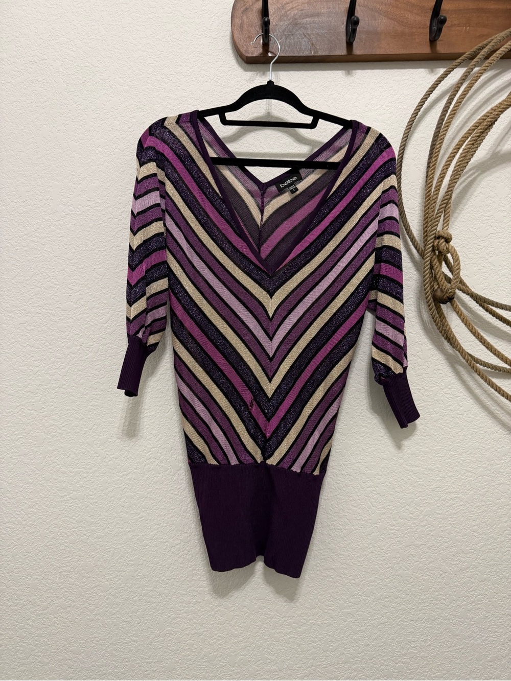 Vintage Y2K Bebe Metallic Purple Chevron Striped V-Neck Tunic Top S